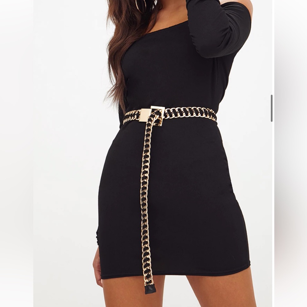Chunky chain gold and black belt